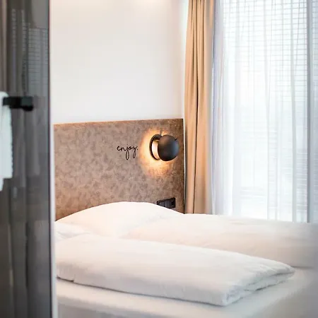 Arte Hotel 4*